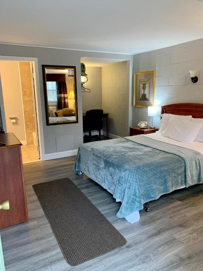 Hill Top Motel Wrightstown Экстерьер фото